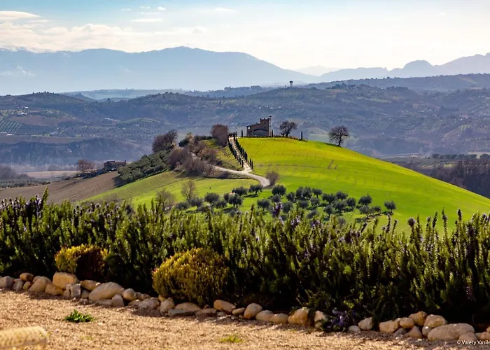 Отель Torre Dell'angelo Читта Сань Анджело